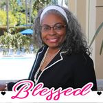 Kim Calvert - @ewnayr - Instagram
