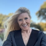 Kim Calvert Walt - @kimmy_wa - Instagram