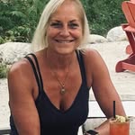 Kim Schuknecht-Carmichael - @kimcarmichael - Instagram
