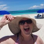 Kim DeVine - @simplydevineme - Instagram
