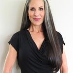 Kim DeYoung - @kim.selectdatesociety - Instagram