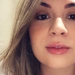 Kim - @kimberlyemerick - Instagram