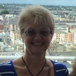 Kim Engler - @kimengler35 - Instagram