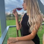 Kim Esparza - @kimmesparza - Instagram