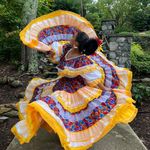 @kim_.folklorico - Instagram
