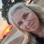 Kim Holmes Godin - @glamma.to3 - Instagram