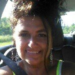 Kim Gore - @champagnepinkbubbles - Instagram