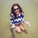 Kim Holliday Bates - @positivityinthepresent - Instagram