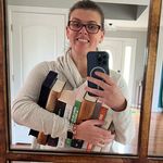 Kim Jeffries - @kimberreadslikealady - Instagram