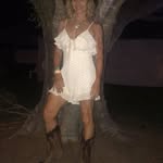 Kim Knott - @kimknott61 - Instagram
