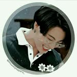 Kim Lamar - @army_bts2117 - Instagram