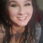 Kim Lanham - @lowered_glamry - Instagram