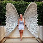 Kim Lockett-Woolf - @gossipsbeauty12 - Instagram