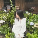 Kim Lợi - @_.ntkl_ - Instagram