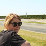 Kim Longley - @kimlongley12 - Instagram