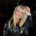 Kim Longley - @chelseabluekat - Instagram