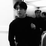 (♡Kim losee - @jj_s.e_24 - Instagram