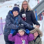 Kim Loucks - @kim.loucks.777 - Instagram