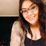 Kimberly Loucks - @kimberly.loucks - Instagram
