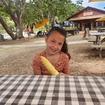 Kim McDermott - @kmmel197098 - Instagram