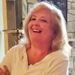 Kim Moeller - @kimmoeller25 - Instagram