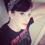 kim naumann - @kimnaumann19772 - Instagram