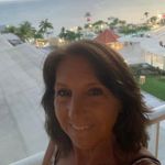Kim Naumann Carter - @kcpanda456 - Instagram