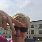 Kim Riggs - @get_riggywithit - Instagram