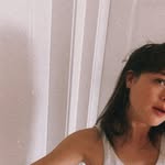 @kimrobitaille.xo - Instagram