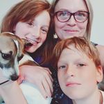 Kim Rudd - @karryonwithkim - Instagram