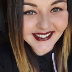 Kim Runnels - @kimskissablelipstick - Instagram