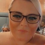 Kim Sadler - @kimsadler13 - Instagram