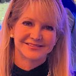 Kim Stern - @kimbstern723 - Instagram