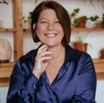Kim Uzzell - Facebook