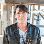 Kim Wainwright - @kimwainwrightmusic - Instagram