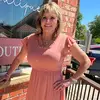 Kim Wallis - @financiallyfabkim - TikTok