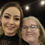 Kim Wallis - @wallis7449 - Instagram
