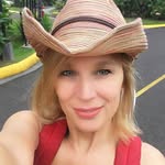 Kimberley Barker-Brady - @kimbobarker - Instagram