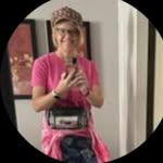 Kimberley Hare - @kimteachesskinder - Instagram