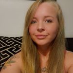Kimberley Hunter - @kim_emily_dylan - Instagram