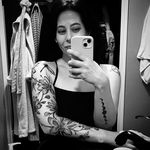 Kimberley Lambert - @kimberley49 - Instagram