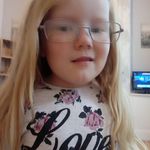Kimberley Steele - @kimberley.steele.376 - Instagram
