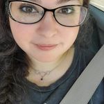 Kimberly Storms - @bookgoddess - Instagram