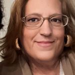 Kimberly Veitch - @queenmimi67 - Instagram