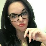 Kimberly Waugh - @kimb.erly584 - Instagram