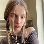 Kira Bell - @vkirab5 - Instagram