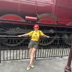 Kira Blank - Facebook