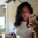 kira🩷 - @kiradaniels111 - Instagram