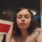 Kira Fox - @persejauernig - Instagram