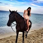 Kira Herrera - @santinglunumb1974c - Instagram